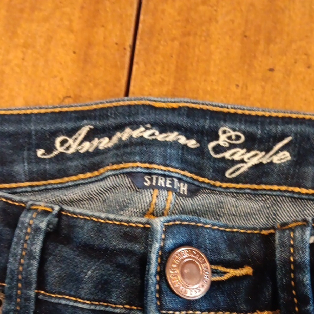 Women's Blue Jeans - Picture 3 of 5